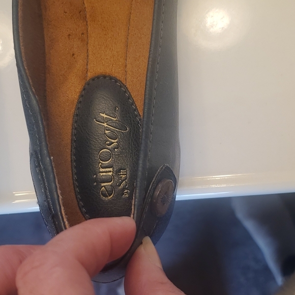 Blue flats, size 6 1/2 - Picture 2 of 6